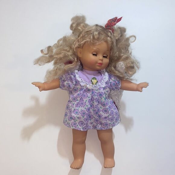 Doll Vintage - Picture 1 of 16